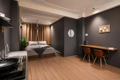 Deluxe Queen Suite — MG Rosé Boutique Hotel - Saigon City Lights